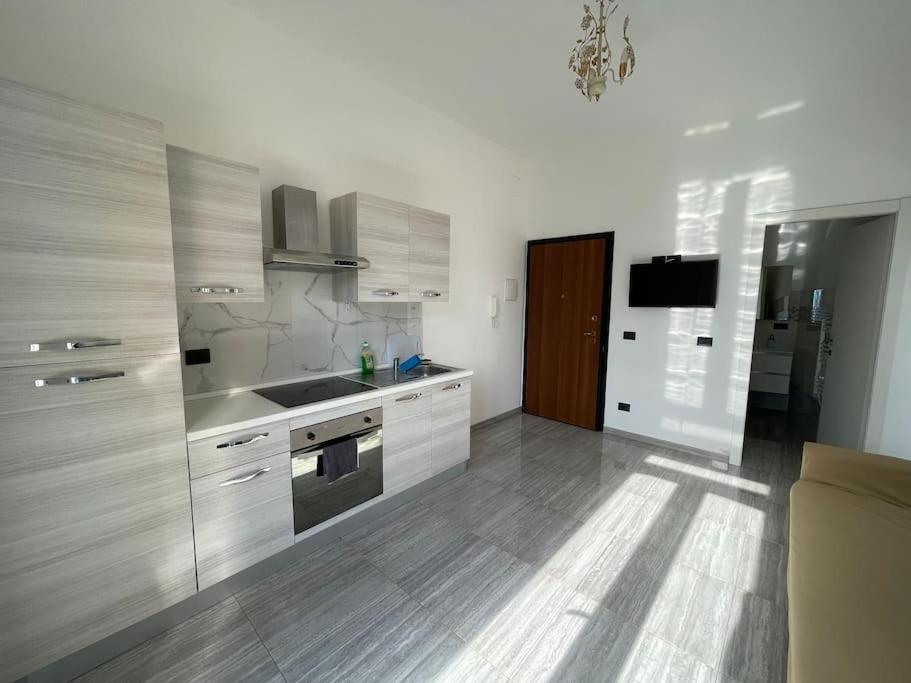 Winter Apartment Vado Ligure Exterior foto